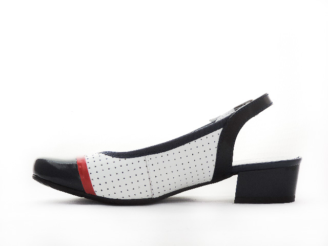 Červeno-biele dámske kožené sandale